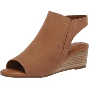Lucky Brand womens Movisa Wedge Sandal(Latte)