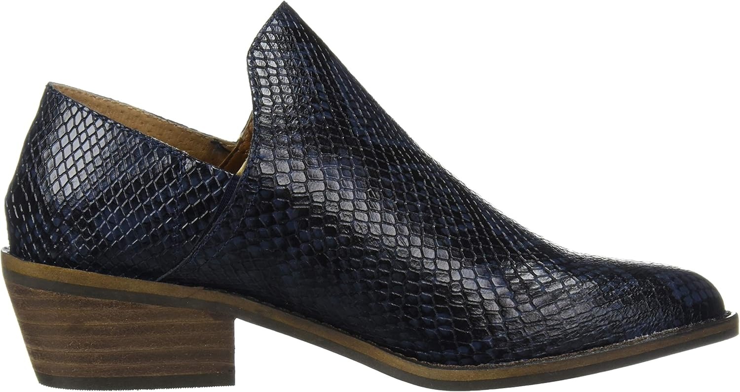 imageLucky Brand Womens Fausst BootsIndigo