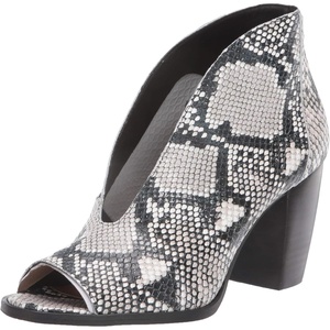Lucky Brand Women’s Joal(Black/White)
